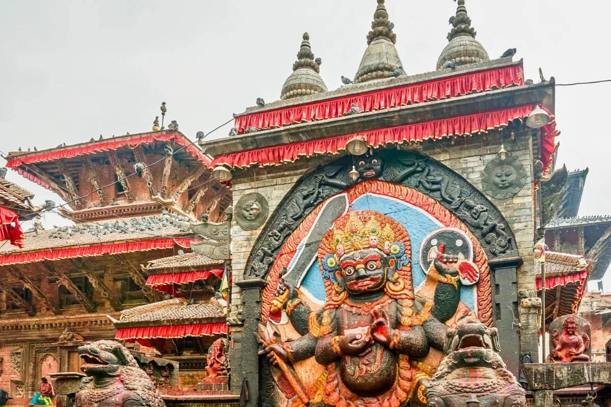 Inspiring Nepal Tour Package | 6 Nights 7 Days Pokhara, Kathmandu & Chitwan