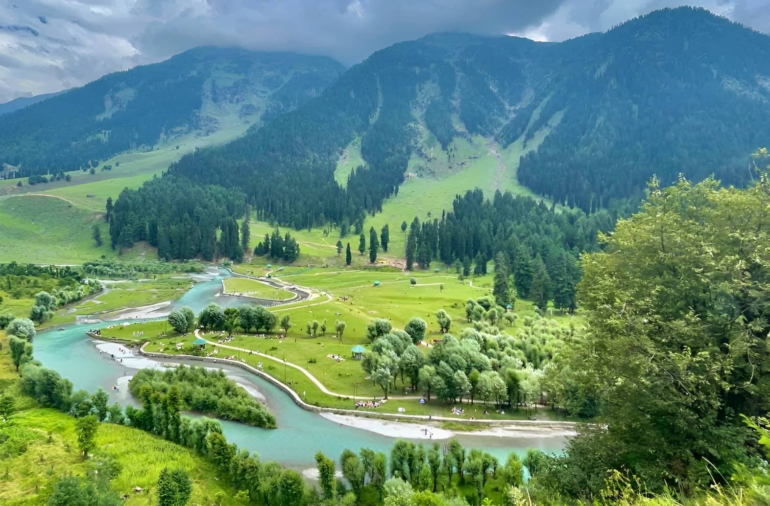 Ultimate Kashmir Tour | 7 Days Paradise Experience | 6 Nights 7 Days