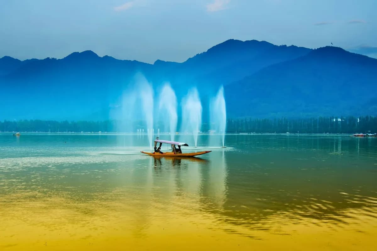 Exciting Kashmir Packages | 5 Nights 6 Days Complete Valley Explorer