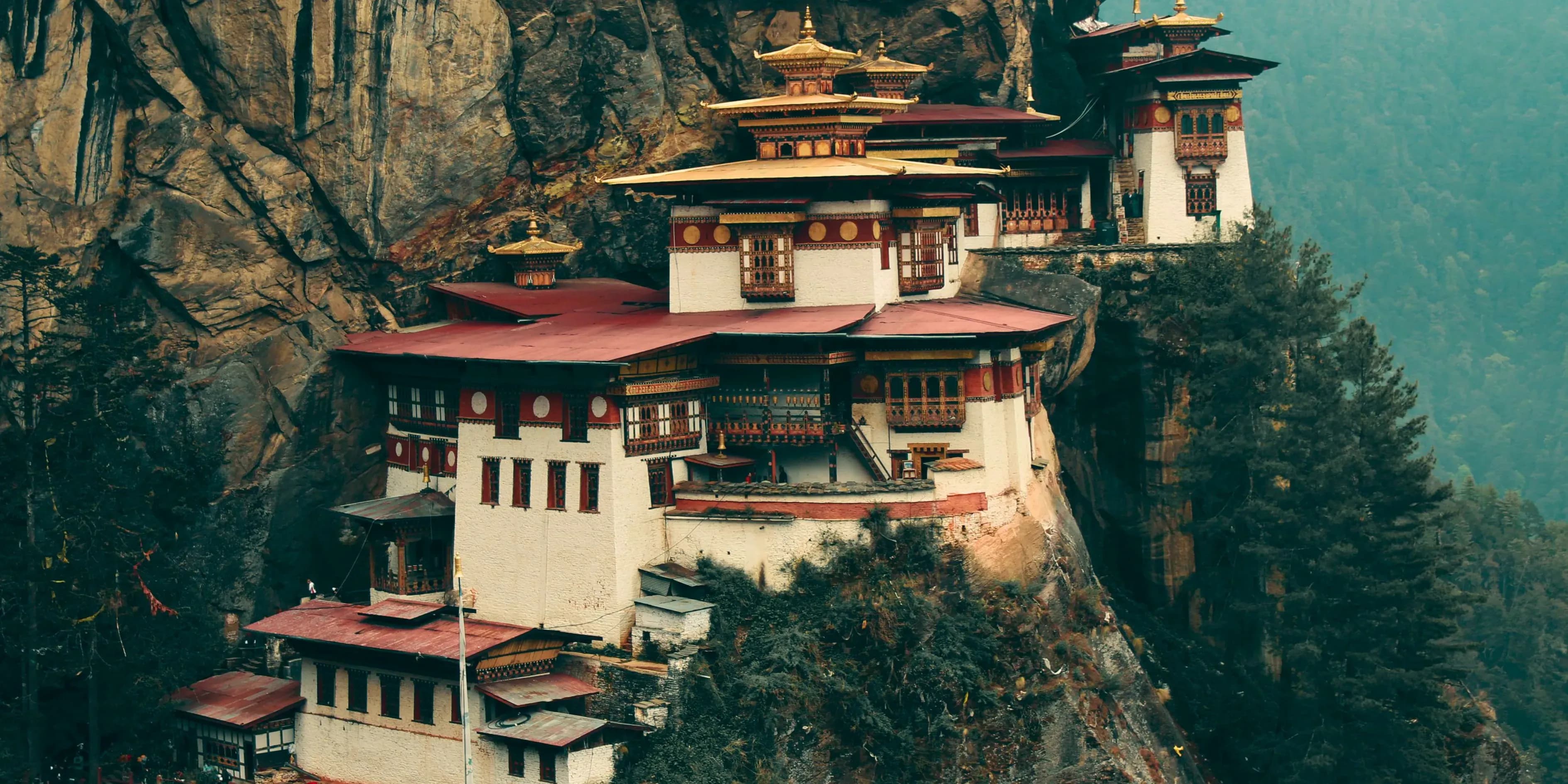 17 Healing Bhutan Gasa Hot Spring Tour Package | Renewal