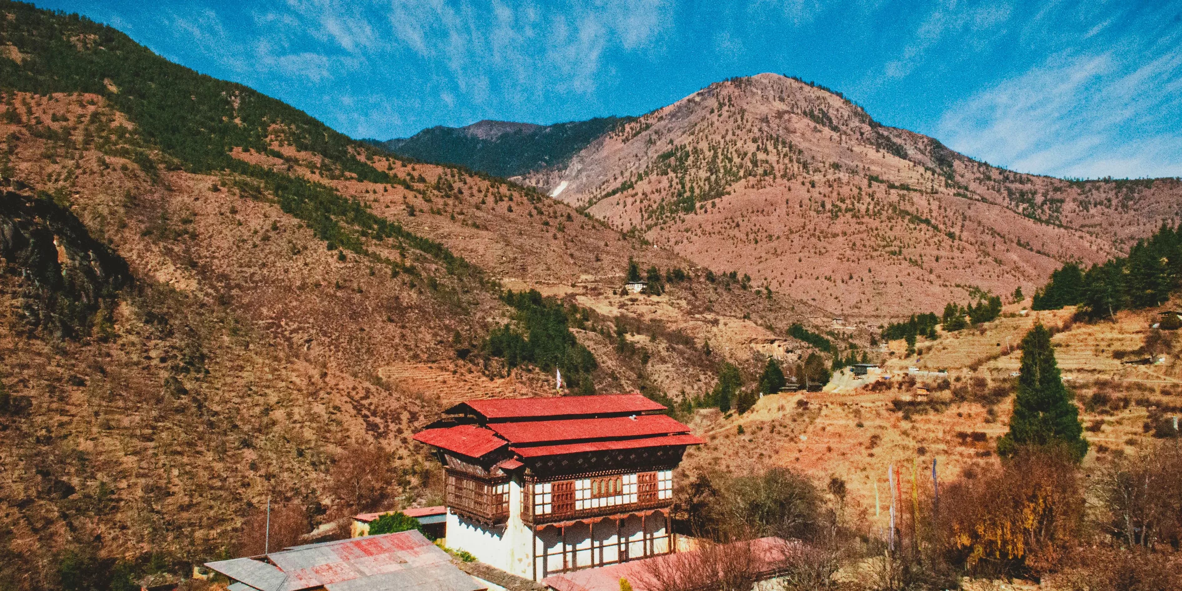 6 Tender Bhutan Tour Package For Honeymoon Couples | Bliss
