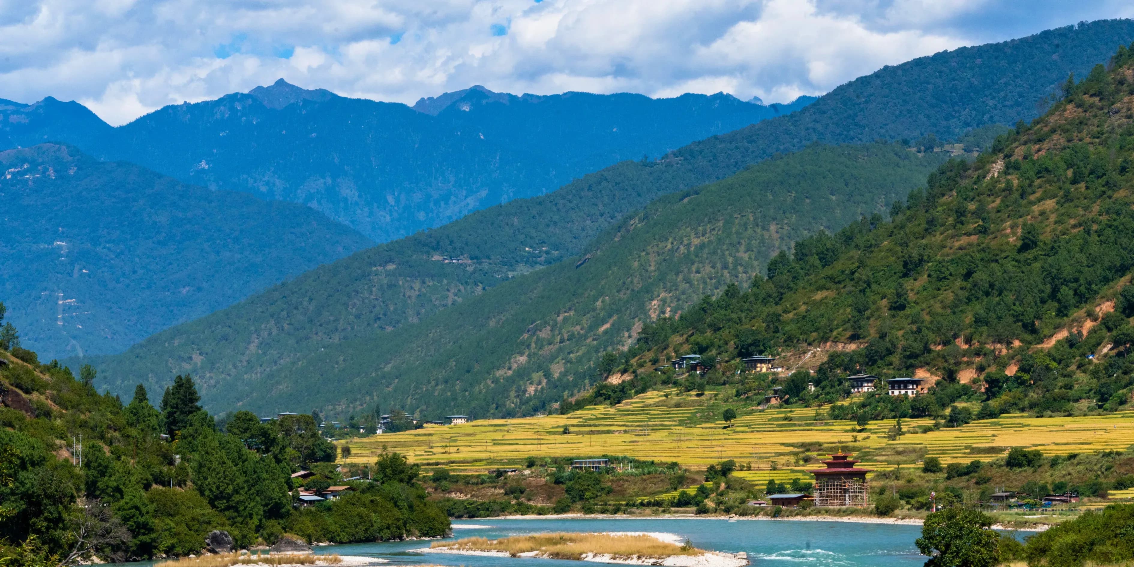 7 Spirited Bhutan Tour Package From Pune | Possibility