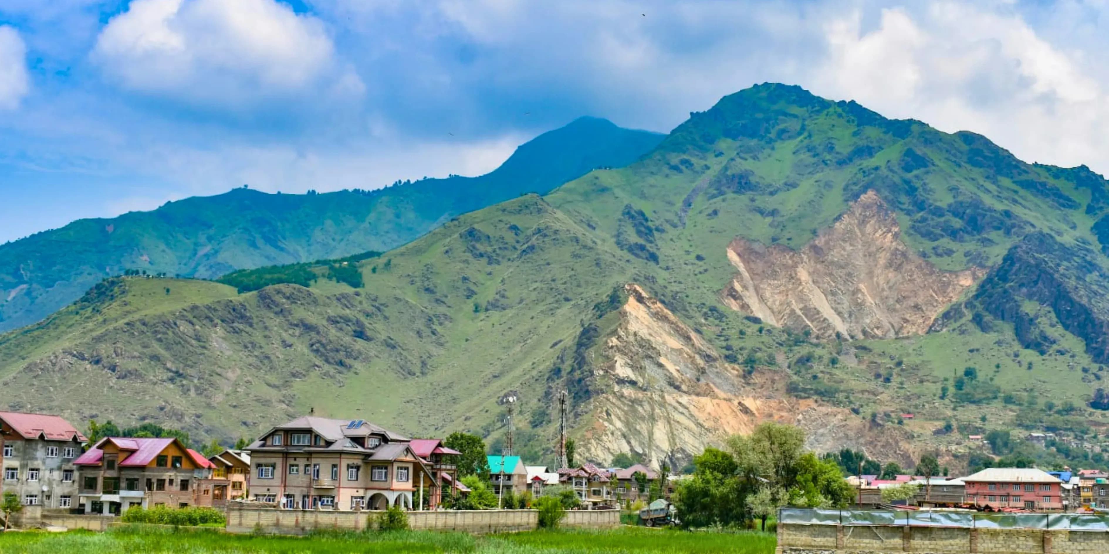 Lofty 4 Days Margan Top Kashmir Tour Package | Aerial
