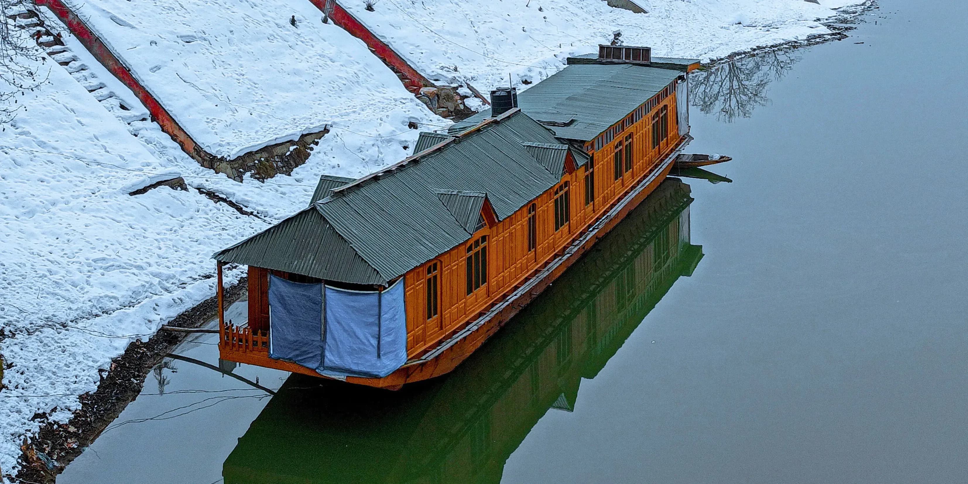 Sharp 6 Days Marwah Valley Kashmir Tour Package | Acute
