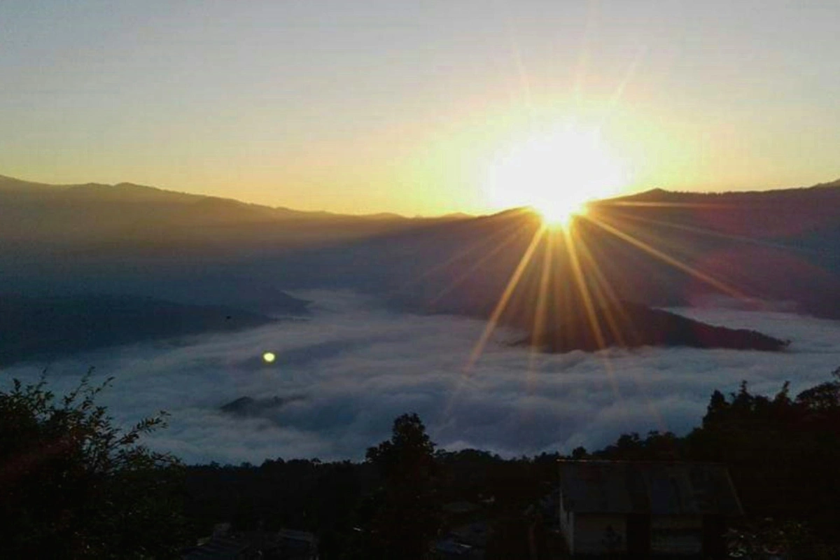 Homestay north bengal featuring Sillery Gaon village, traditional accommodation, Kangchenjunga views, Kalimpong town, Durpin Monastery